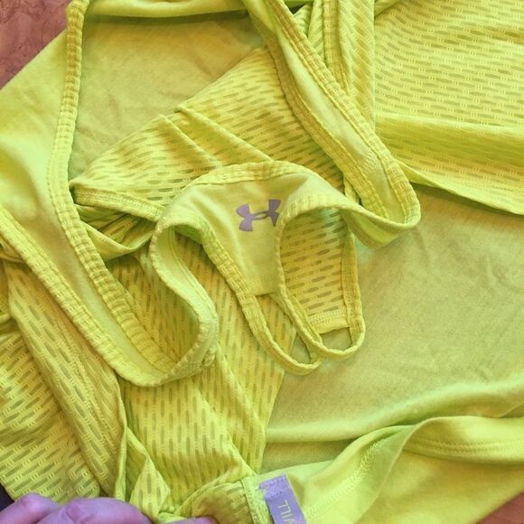 NEON UNDER Armour Tank “I Will” - Picture 5 of 8